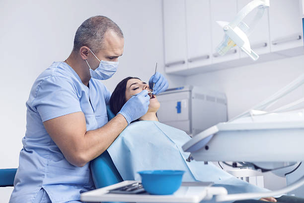 Best Tooth Extraction  in Emerald Bay, TX